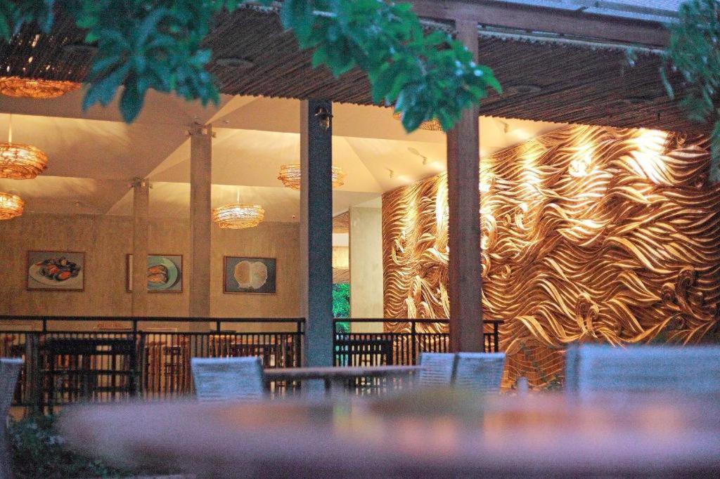 The Buffalo Amphawa Samut Songkhram Luaran gambar